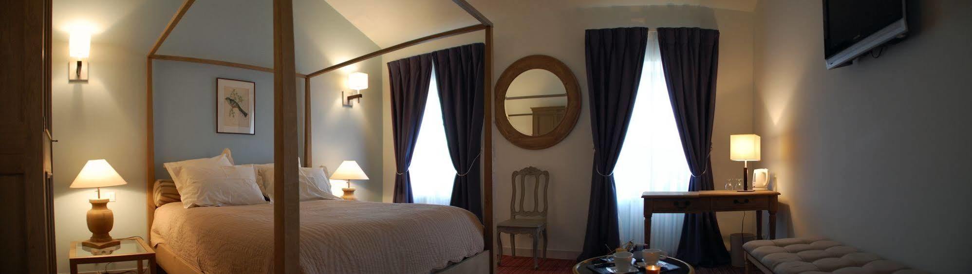 Hotel Rollan De By Bégadan Kültér fotó